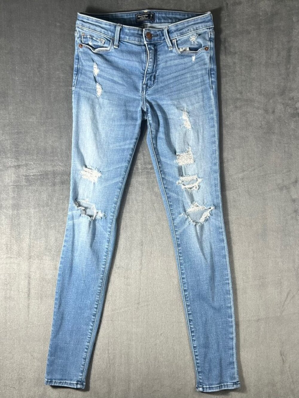 Abercrombie & Fitch Harper Super Skinny Jeans 26/2L Distressed Style Denim Y2K